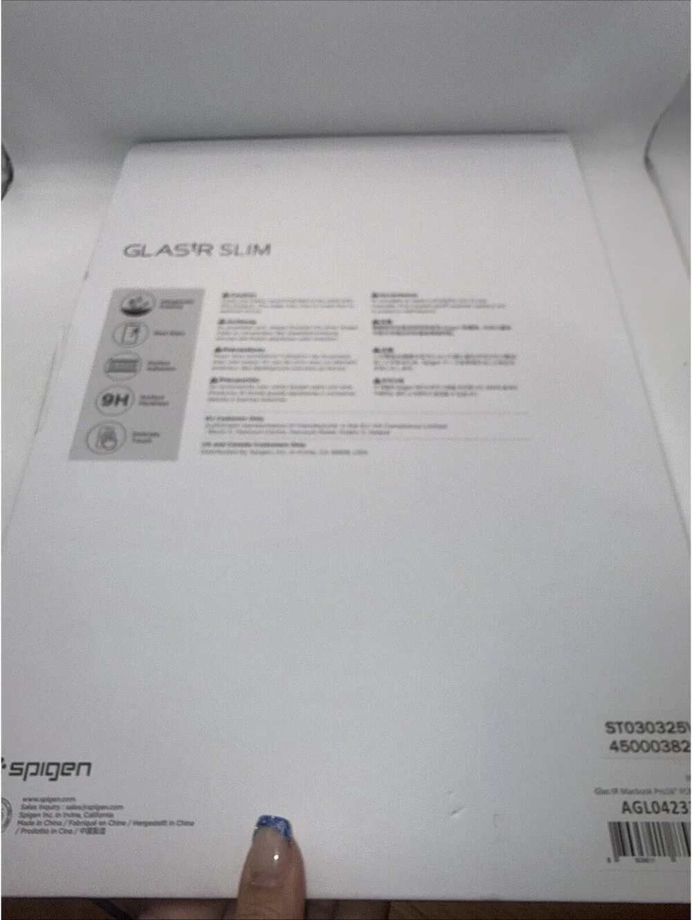 Glastr Slim MacBook Pro 16” Screen Protector